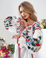 White Kaftan with embroidered flowers