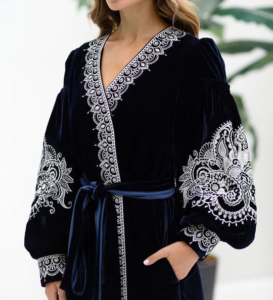 Navy blue velvet kaftan with embroidery